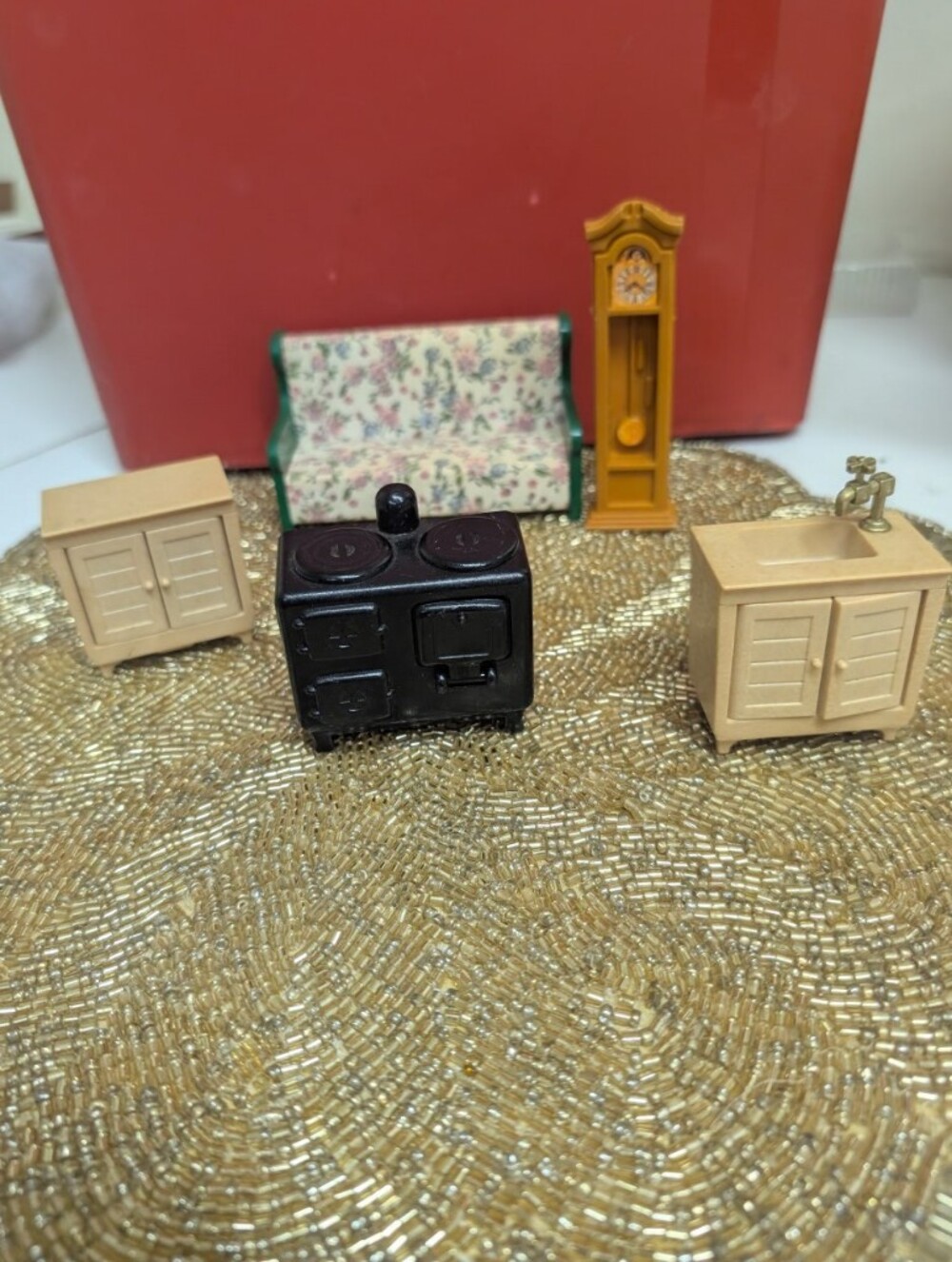 Calico Critters Kitchen Furniture Stove Sink Couch Clock Epoch